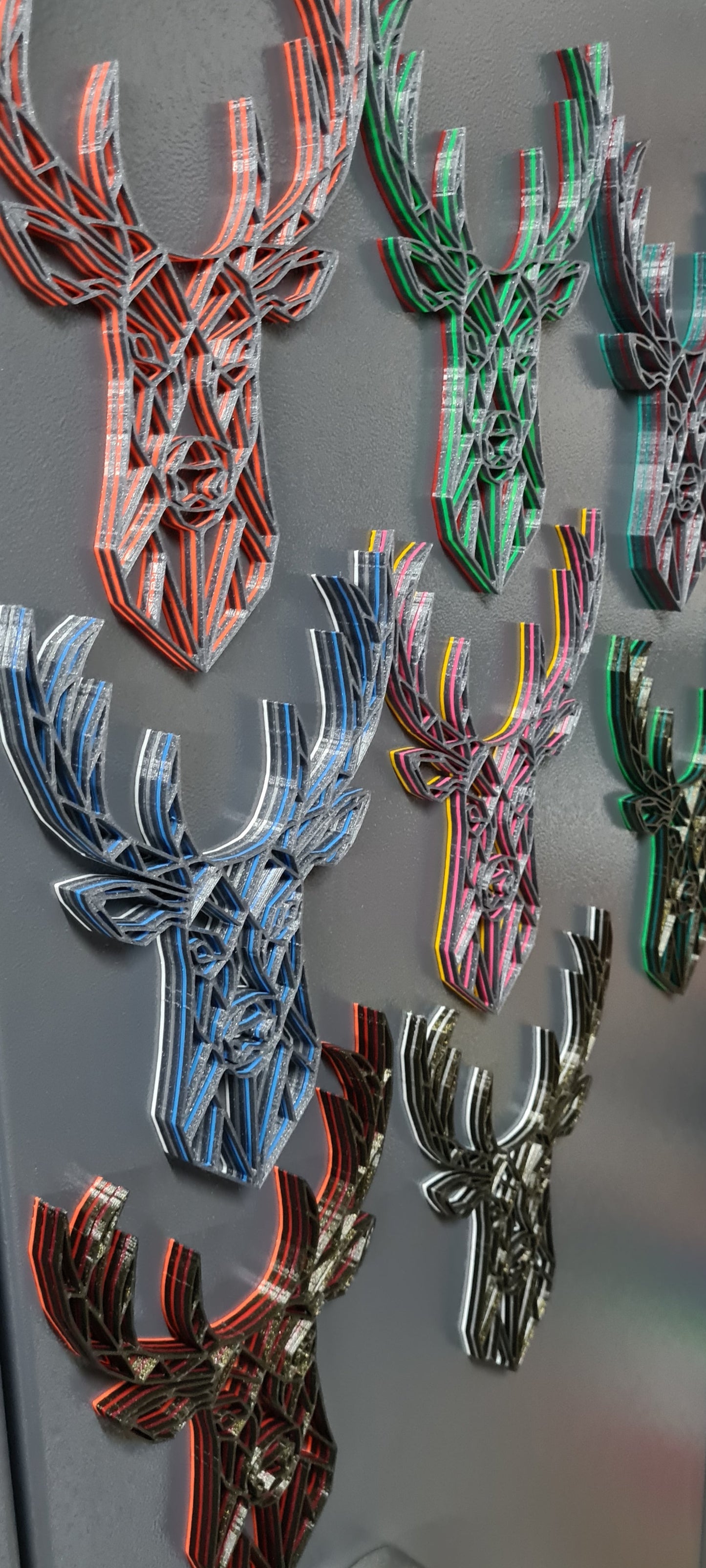 Deko-Hirsch, magnetisch, zweifarbig