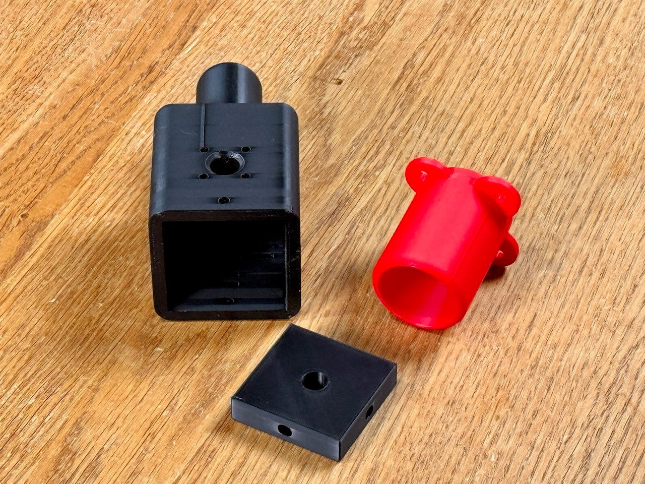 Gehäuse: vprojekte modulare Feldantenne